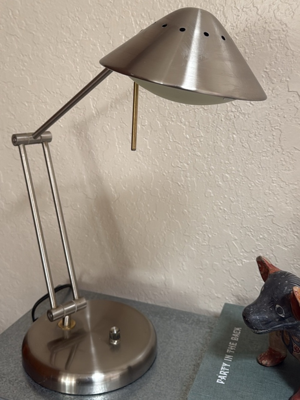 Vintage Post Modern Tensor LT627 Halogen Desk Lamp UFO Saucer Space Age
